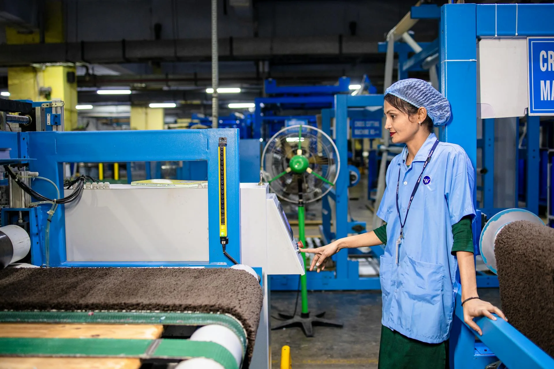 Manufacturing operations in modern industrial facility